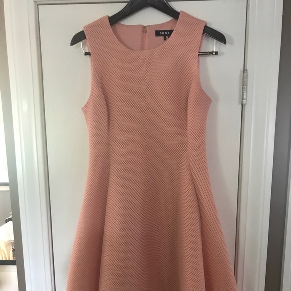 DKNY fit and flare peach dress with pockets 👗 - Picture 3 of 8